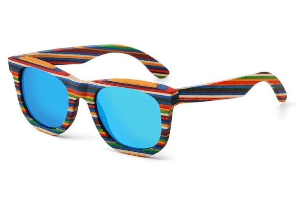 Gafas de sol de madera para mujer 1