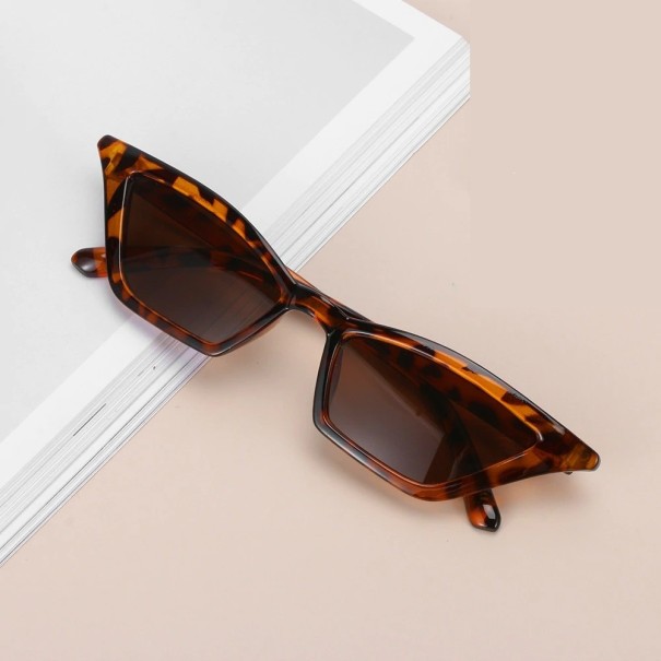 Gafas de sol de ojo de gato para mujer 1