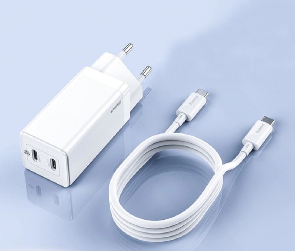 GaN-Dual-Port-Ladegerät weiß 2