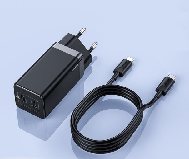 GAN Dual port nabíjačka čierna 2