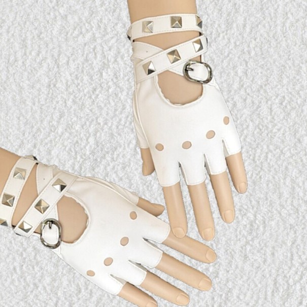 Gants de femme avec clous blanc