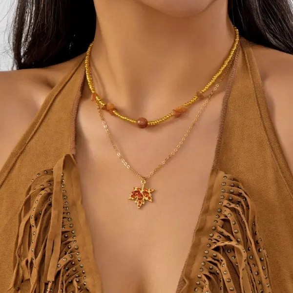 Gelaagde dames choker Kleine kralen Fijne ketting Blad hanger Elegante modejuweel voor vrouwen 1