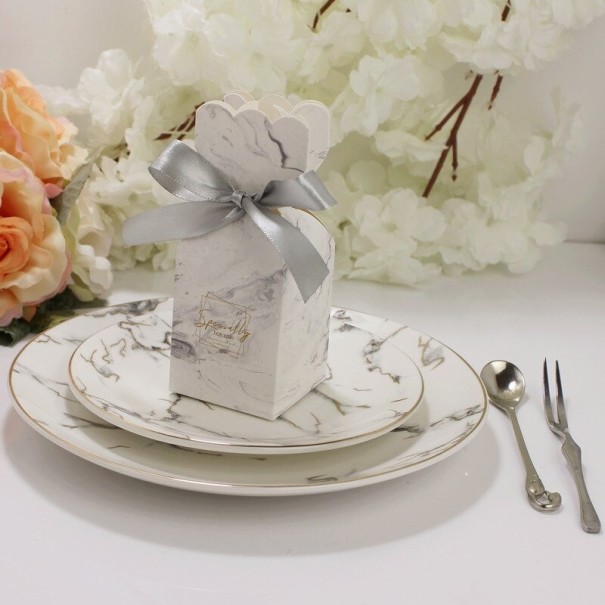 Geschenkdoos met strik 20 stuks zilver