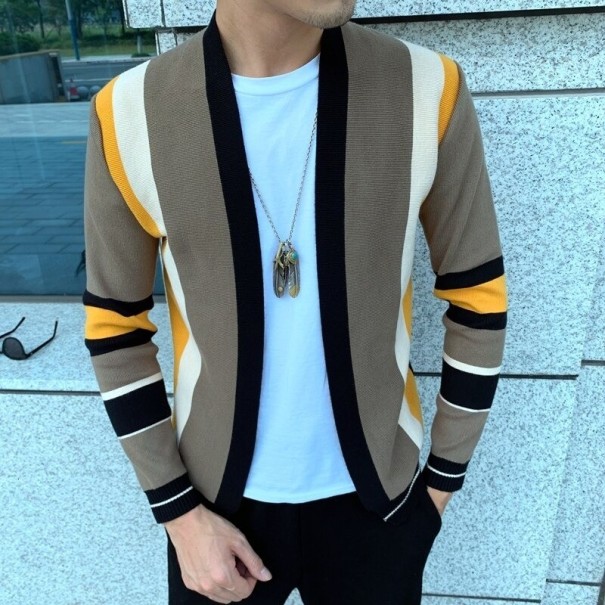 Gestreifter Herren-Cardigan hellbraun S