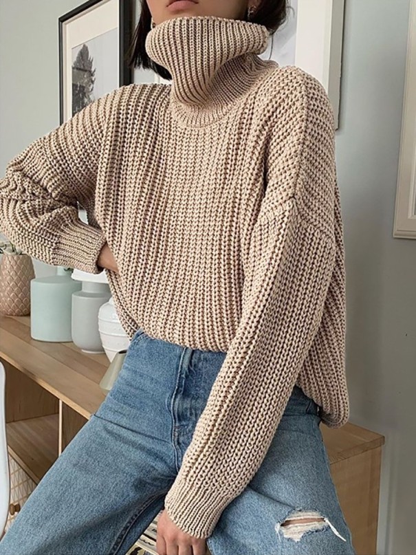 Gestrickter Rollkragenpullover für Damen A2131 beige