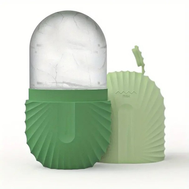 Gezichtsmassage-instrument met ijsroller voor het verstevigen en contouren van het gezicht Liftende ijsroller voor het stimuleren van de bloedsomloop groen