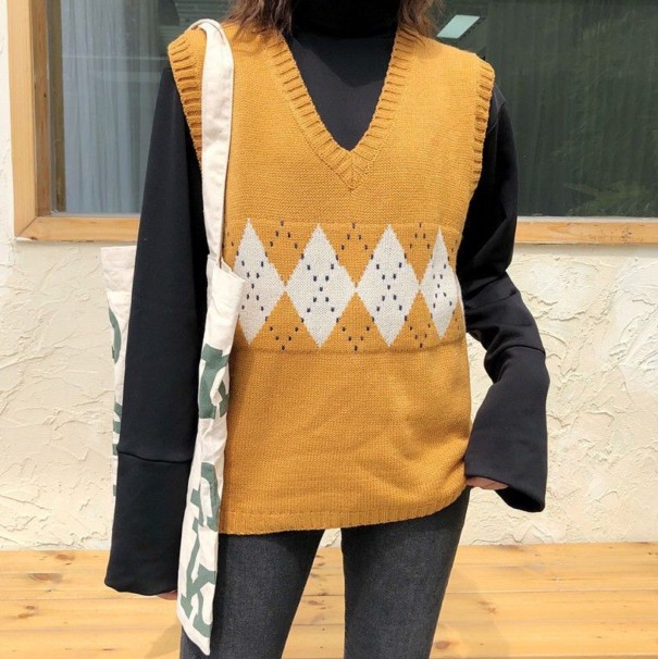 Gilet lavorato a maglia da donna senape