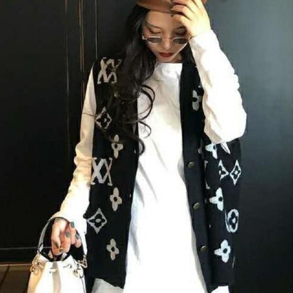 Gilet tricoté pour femmes P2402 noir M