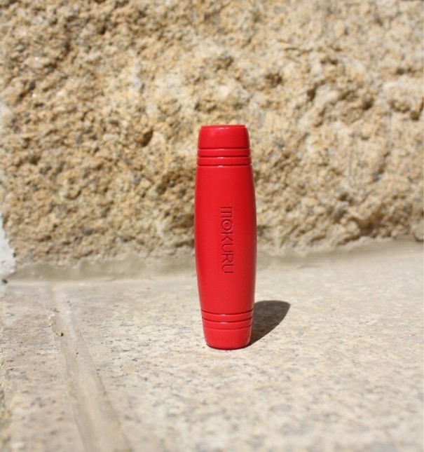 Giocattolo antistress giapponese Mokuru rosso