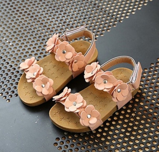 Girls' Sandals with Flowers A330 apricot 24