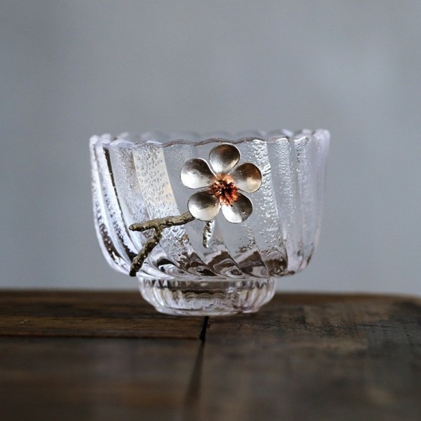 Glaskopp med blomma 1