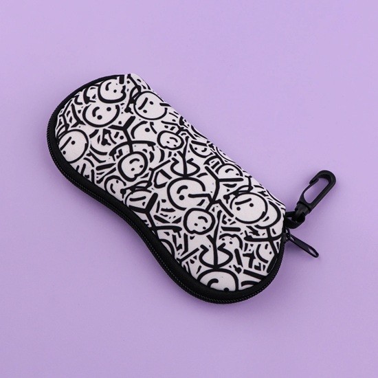 Glasses Case 18 x 8.5 cm with Smiley Motif Black and White Characters Carabiner Zip Fastening Stylish Print Protective Cover 1