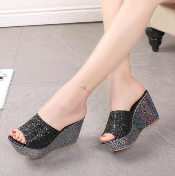Glitzernde Plateau-Hausschuhe für Damen schwarz 35