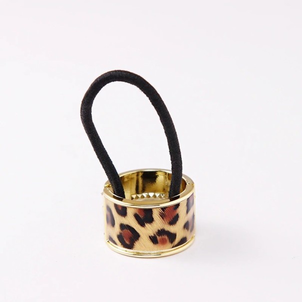 Gomma per capelli con fermaglio rotondo 1