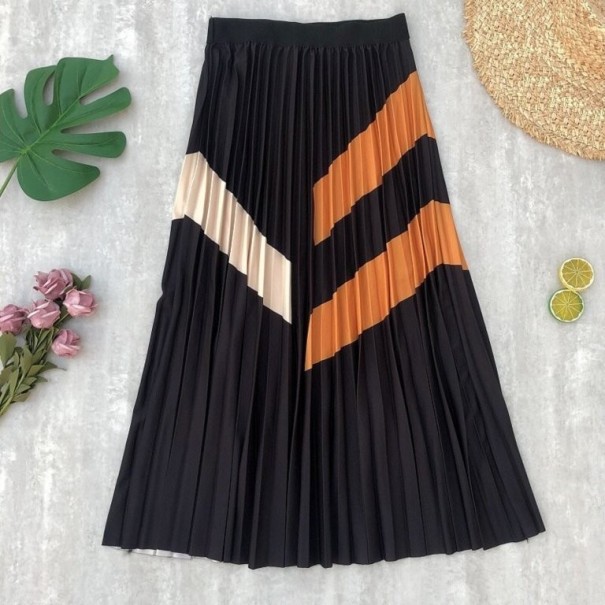 Gonna lunga da donna plissettata con righe oblique a contrasto Taglio a trapezio e ampia vita elasticizzata Gonna in cotone comoda nero