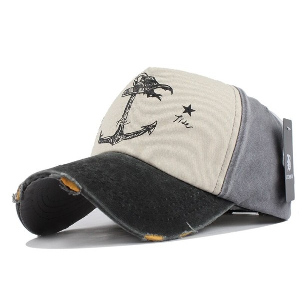 Gorra con ancla 3
