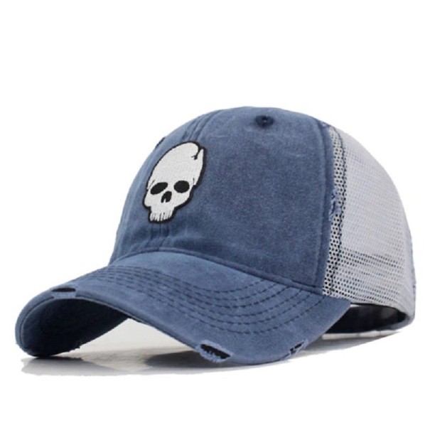Gorra de camionero con calavera azul