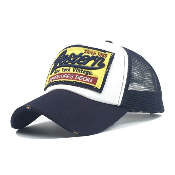 Gorra de camionero con inscripción T166 azul oscuro