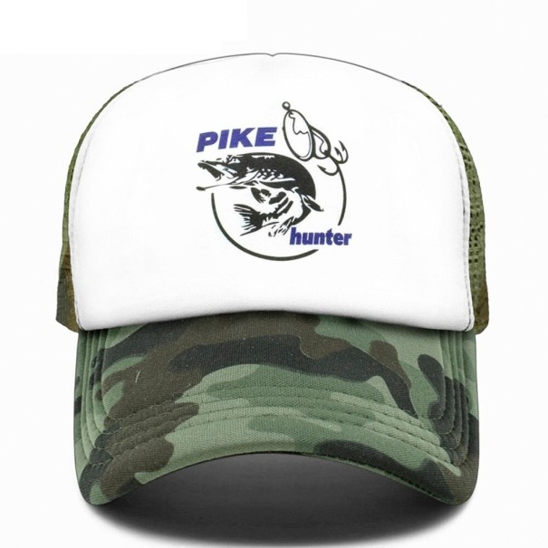 Gorra de camionero con pez camuflaje