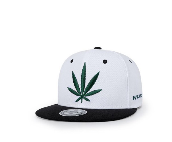 Gorra snapback con diseño de hoja de marihuana J1000 blanco y verde