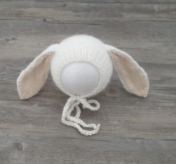Gorro de malha para crianças com orelhas branco
