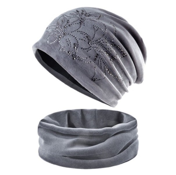 Gorro feminino com cachecol cinzento