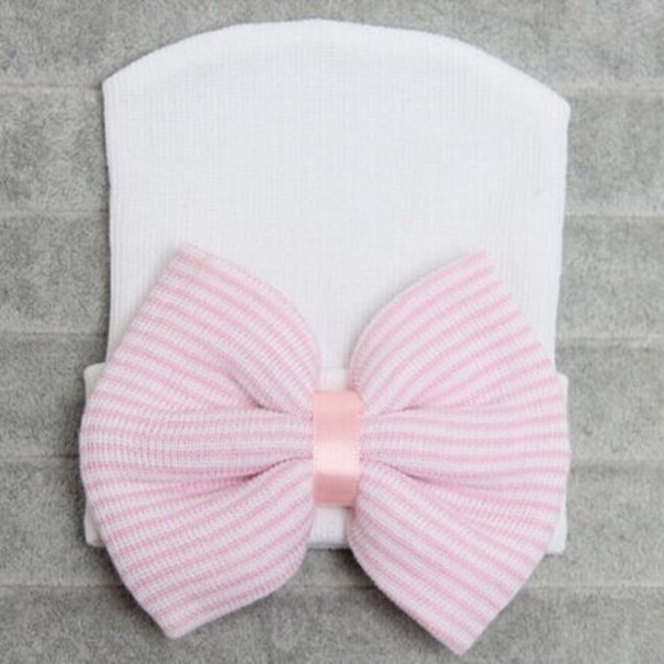 Gorro infantil con lazo de margaritas 2 Gorro infantil con lazo de margaritas 2