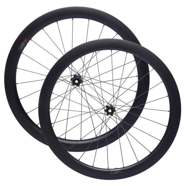 Gravel kola CSC 700C karbon bezdušová 30 mm (23 mm vnitřní) x 58 mm ocelová ložiska SHIMANO HG8-12S pro silniční a gravel kola 1