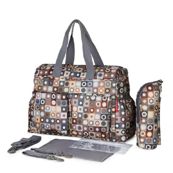 Grote luiertas met accessoires
