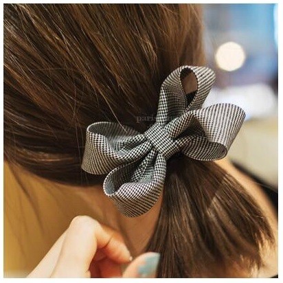 Gumiça para cabelo com adornos 9