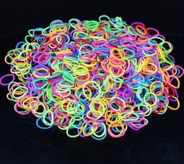 Gumičky na pletenie 600 ks viacfarebná