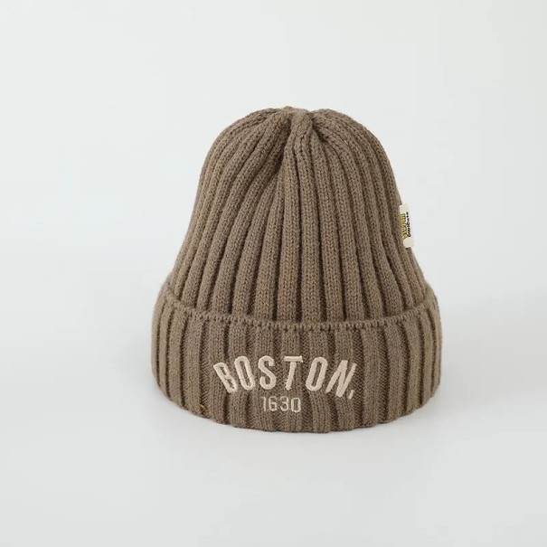 Gyerek kötött téli sapka Boston 16,5 × 21 cm 1–3 éves korig Poliészter meleg sapka hímzéssel Puha téli sapka gyerekeknek kávé