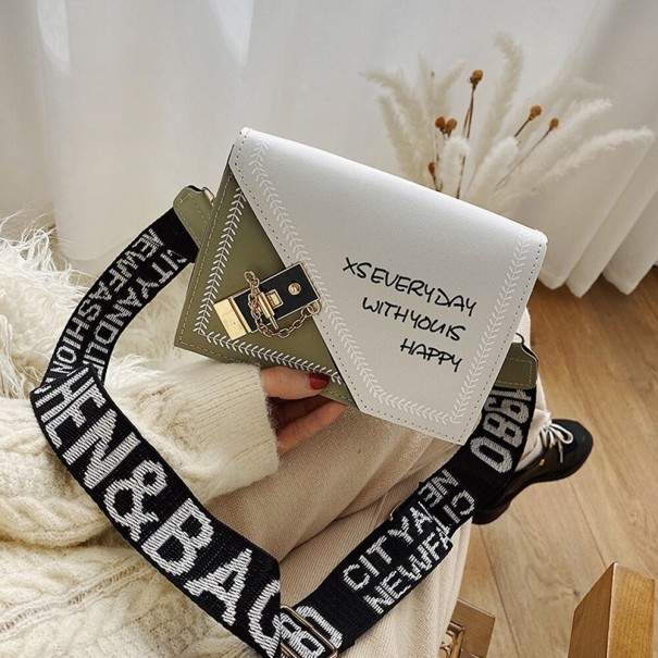 Γυναικεία δερμάτινη τσάντα M1196 λευκό