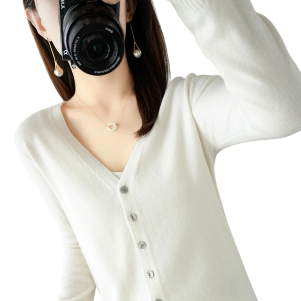 Γυναικείος πλεκτός κάρντιγκαν με V λαιμόκοψη Εντυπωσιακό πουλόβερ με κουμπιά Μονοχρωματικό μοντέρνο πουλόβερ Διαφορετικά χρώματα Πολυεστέρας Ακρυλικό λευκό S