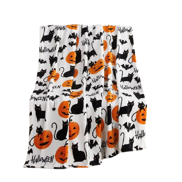 Halloweenská deka s kočkami a dýněmi 70 x 100 cm hebký flanel bílá s černým a oranžovým potiskem přikrývka do křesla i do auta 1