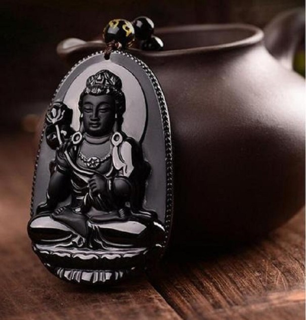 Halsband med Buddha 4
