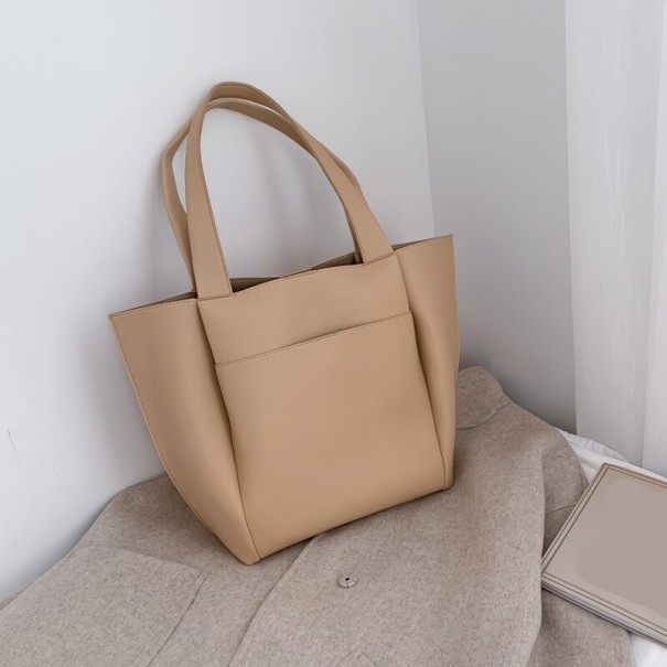 Handväska i läder för kvinnor M1623 beige