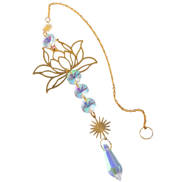 Hängender Sonnenfänger 43 cm mit Kristallen und Lotusblüte Regenbogenspiegelung Fensterdekoration Feng Shui Meditationsstil golden