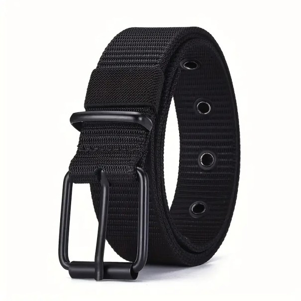 Herrebælte i nylon 118 x 3,4 cm. Holdbar kanvasrem med metalspænde. Militær taktisk stil. Justerbart bælte til hverdagsbrug. sort