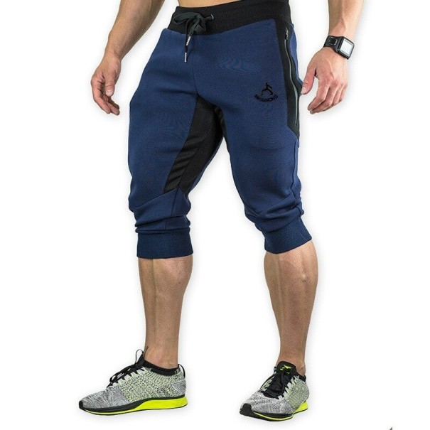 Herrenshorts unterhalb des Knies blau S