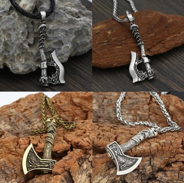 Herrhalsband med yxhänge