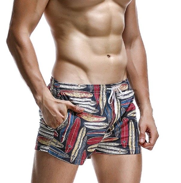 Herrshorts i hawaiiansk stil S 6