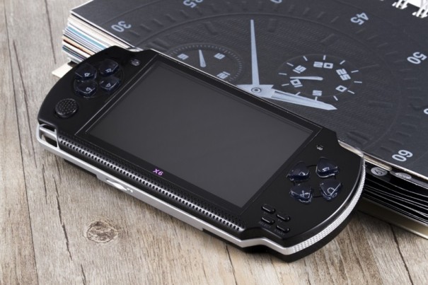 Hochwertige, ultraleichte Spielekonsole schwarz