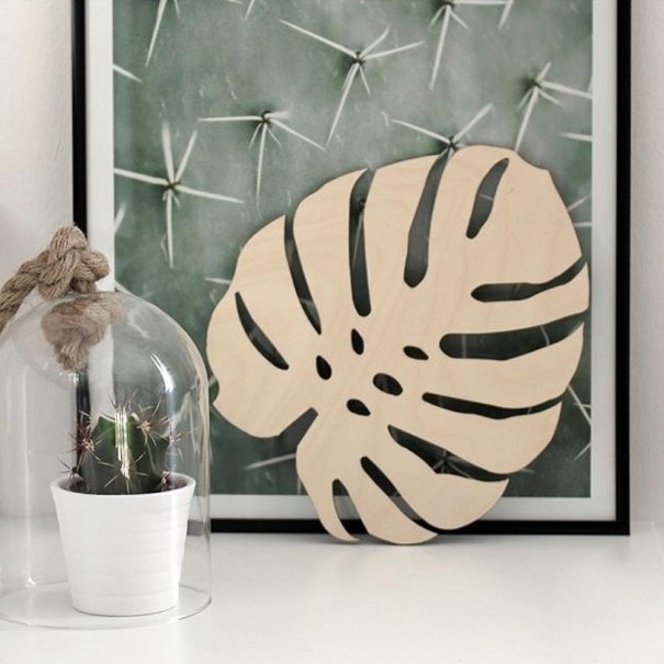Hoja tallada en madera 1
