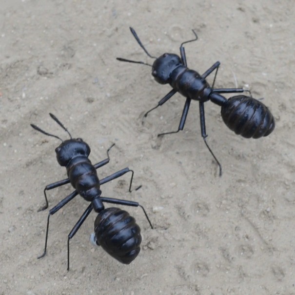 Hormiga decorativa en miniatura 2 uds. 1