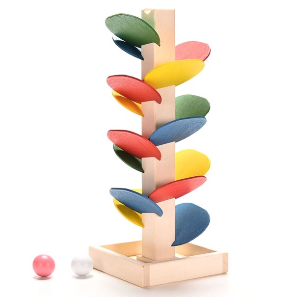 Houten cascadebaan voor kinderen 1