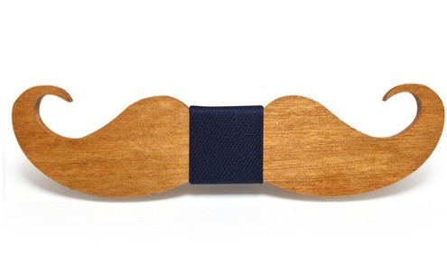 Houten vlinderdas in de vorm van een snor J648 4