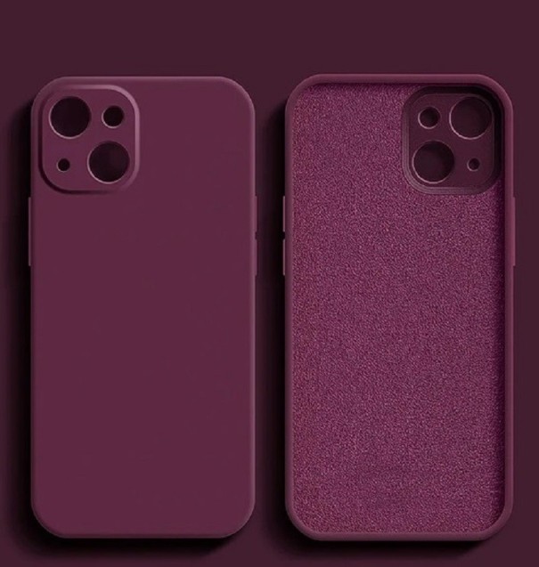 Husa de protectie din silicon pentru iPhone 15 Pro burgundy