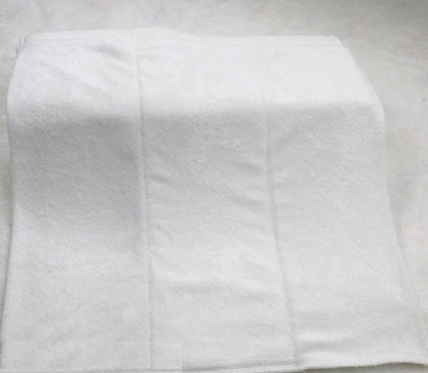 Inserção absorvente para fraldas de pano para bebés Fibra de bambu com núcleo superabsorvente Dimensões 36 x 36 cm Pode ser utilizada também sozinha 1