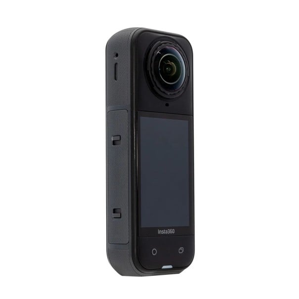 Insta360 X5 action-kamera 8K 360° vedenä kamera 1/2,8" anturi F2,0 72MP 2400mAh 15m syvyys -20 – 40°C 1
